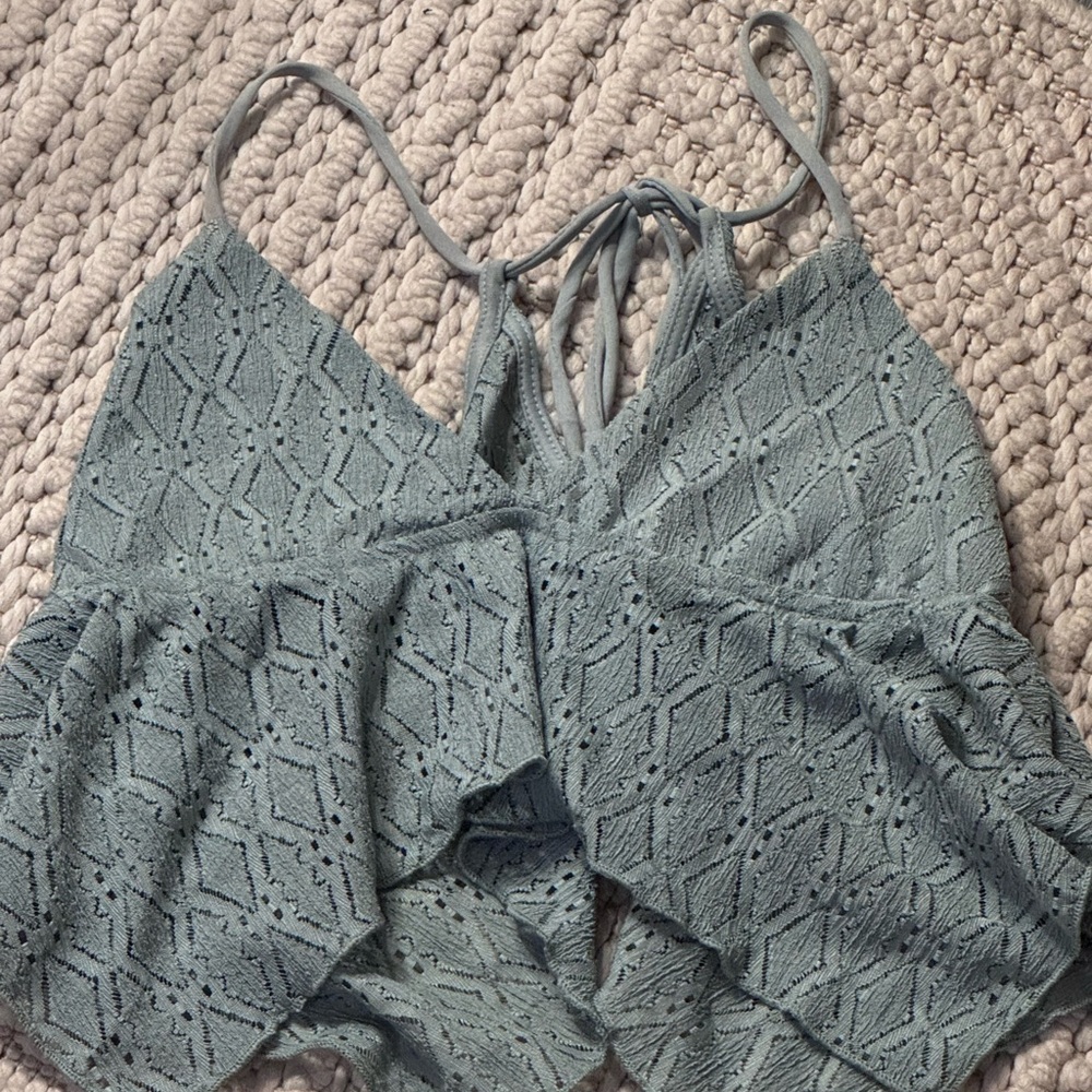 Cider Lace Halter Top in Soft Gray